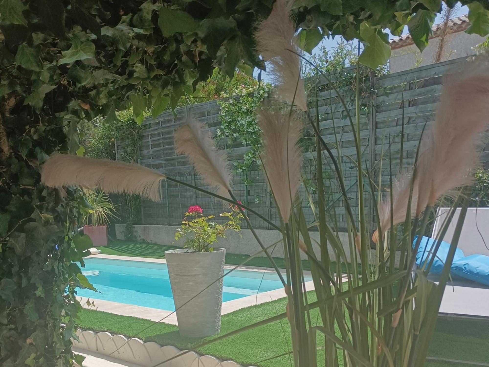 Mimilou Mont St Loup Piscine Privee Apartment Agde Room photo